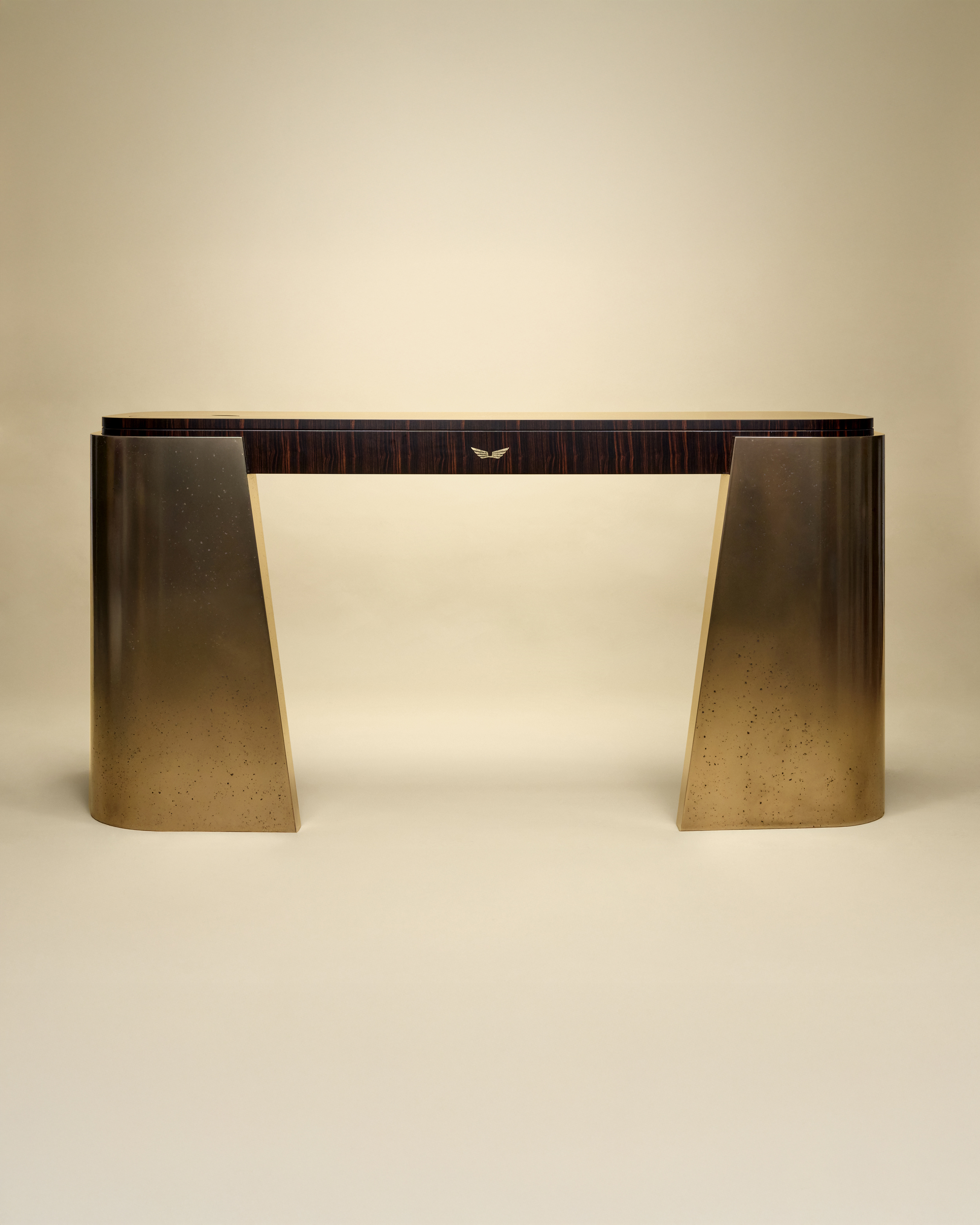 The Lilli Desk