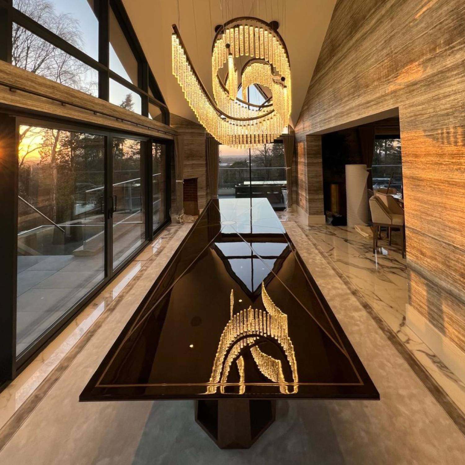 Full Gloss Dining Table